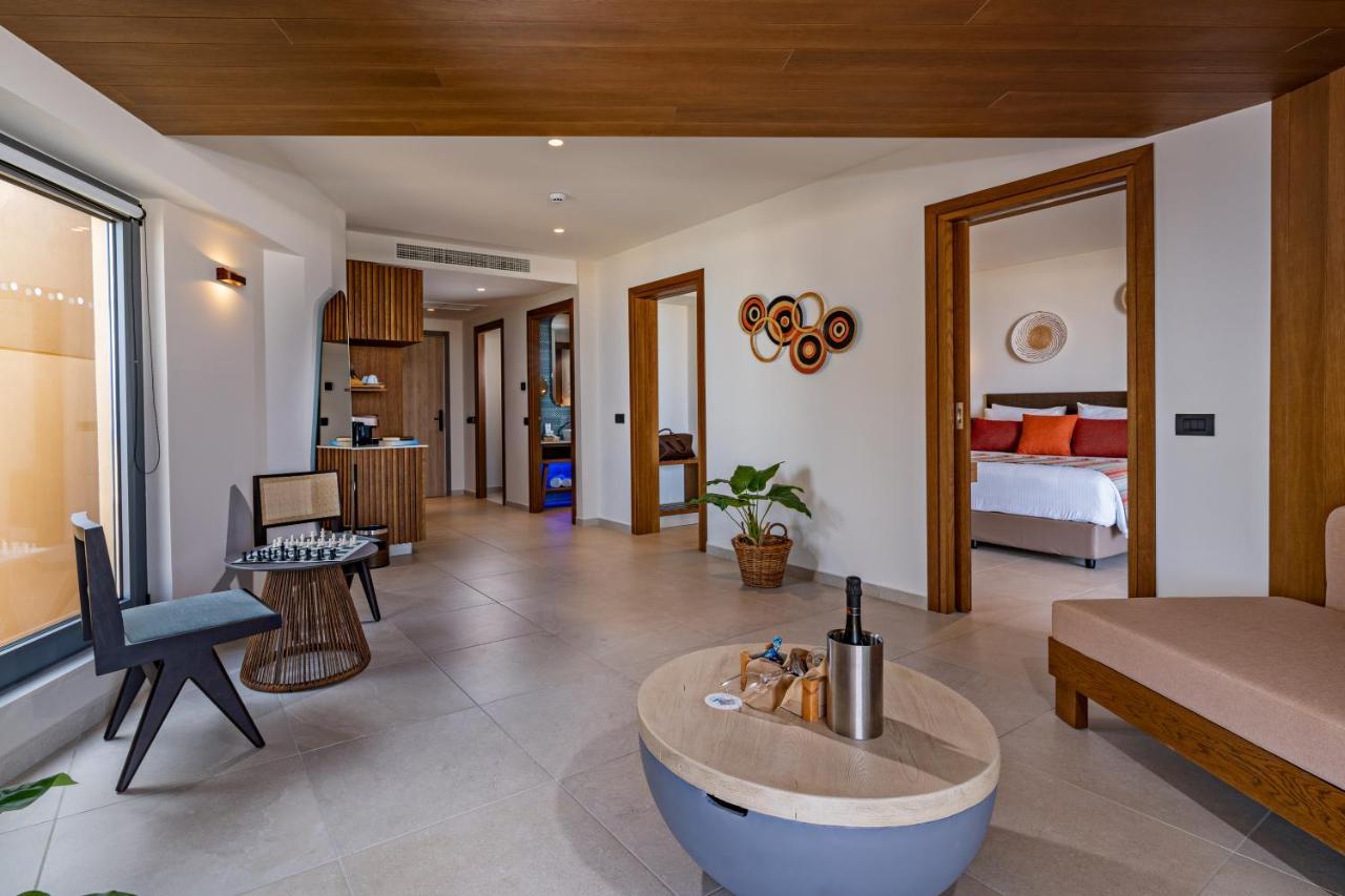 Minos Ambassador Suites & Spa - Adults Only Rétino Exterior foto